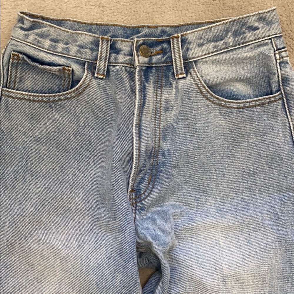 BRANDY MELVILLE JEANS